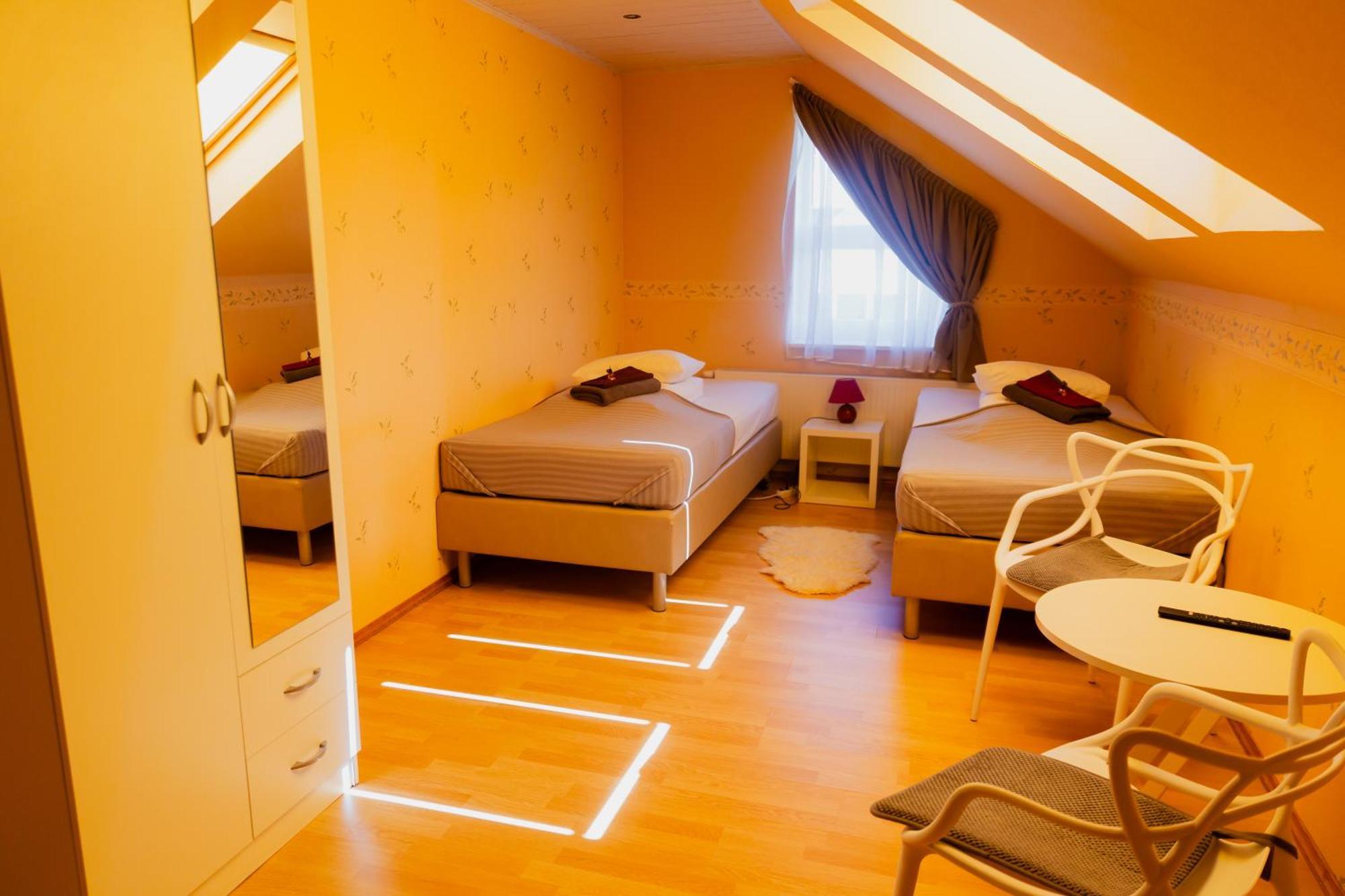 Konrad Family Guesthouse Kuressaare Værelse billede