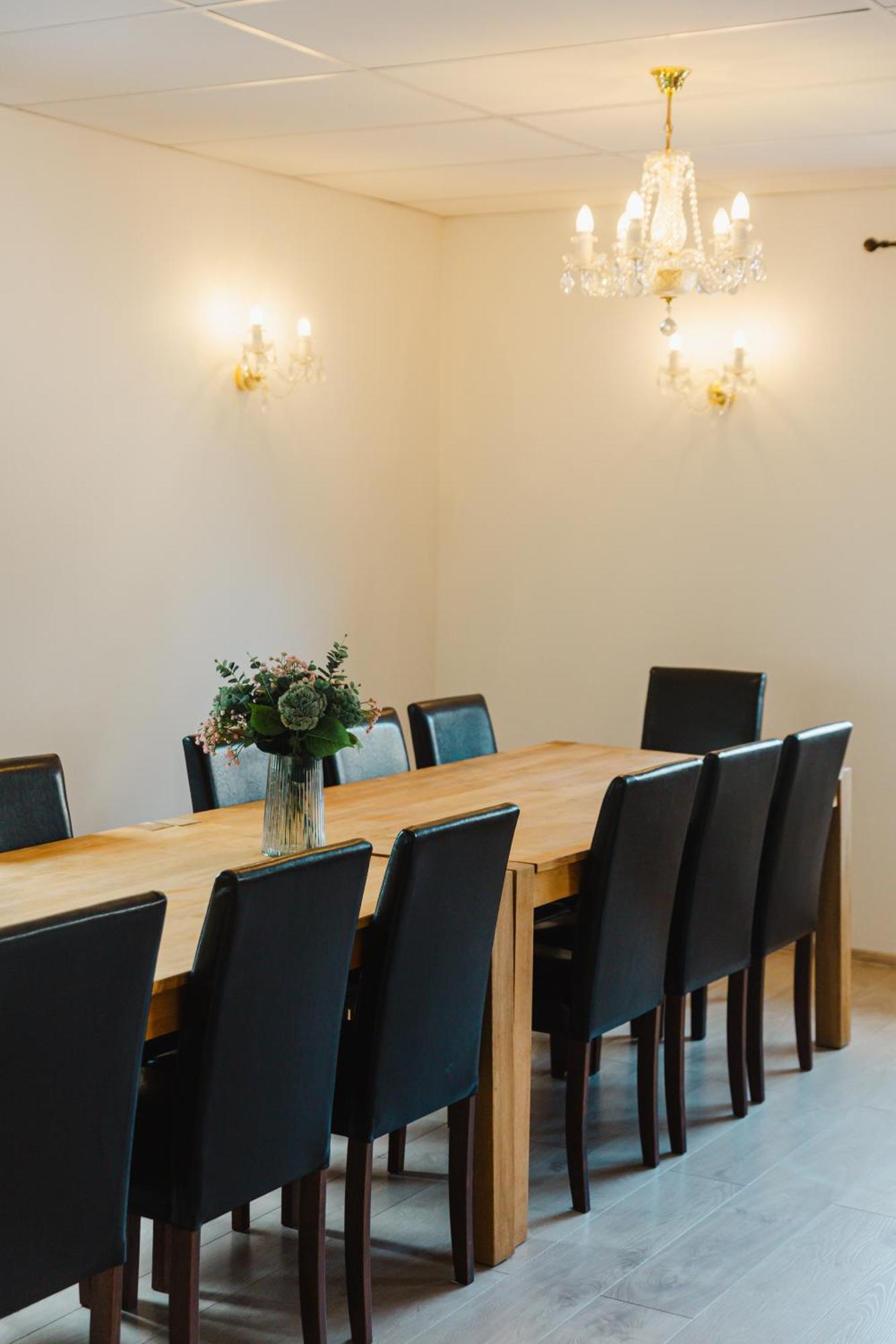Konrad Family Guesthouse Kuressaare Eksteriør billede