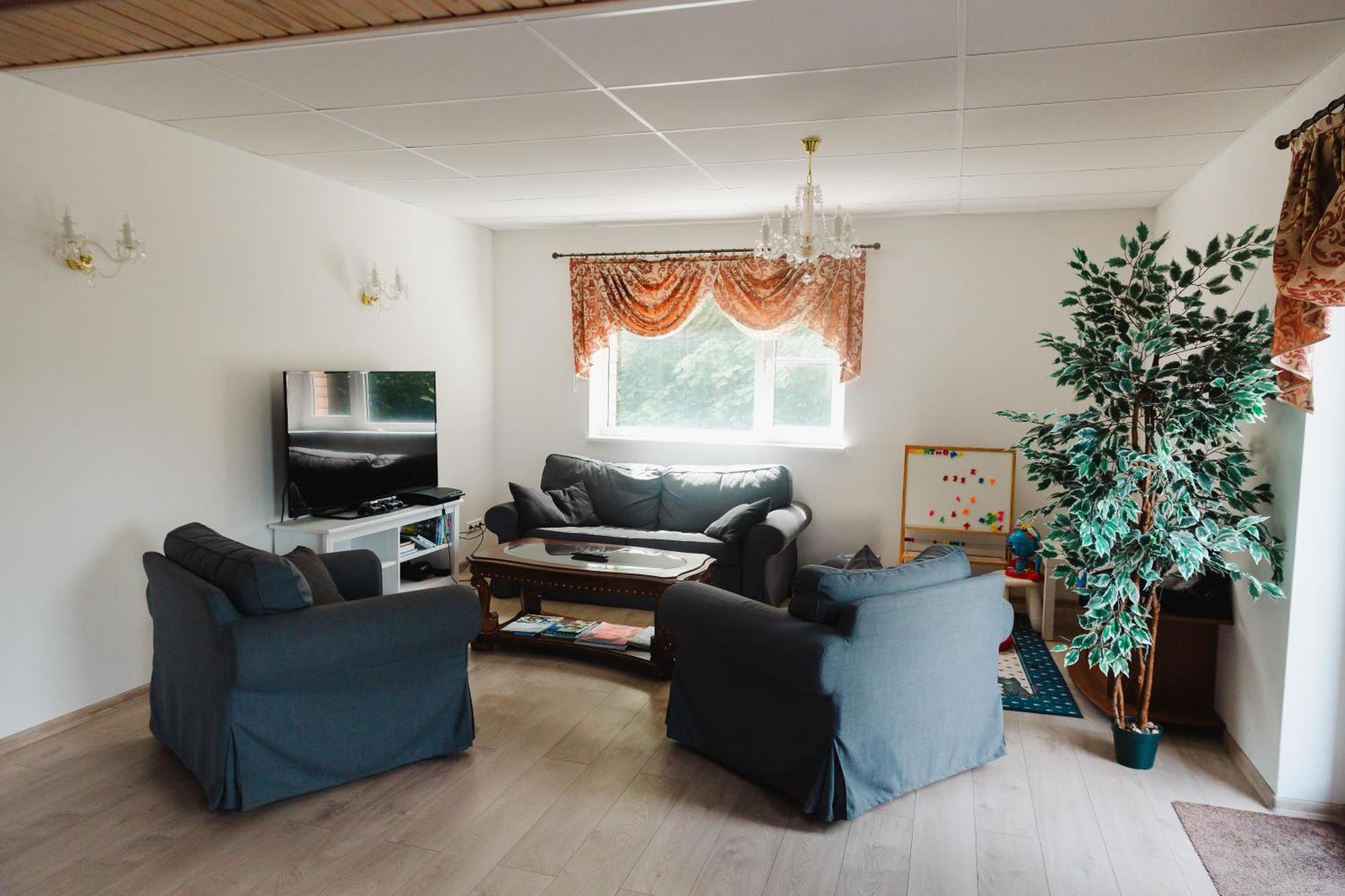 Konrad Family Guesthouse Kuressaare Eksteriør billede