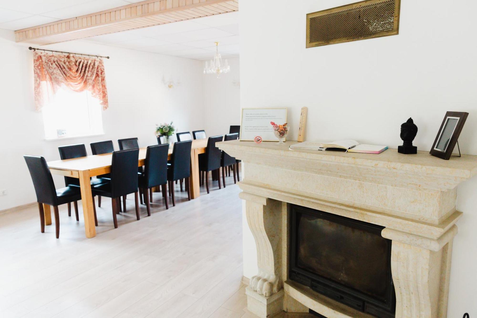 Konrad Family Guesthouse Kuressaare Eksteriør billede