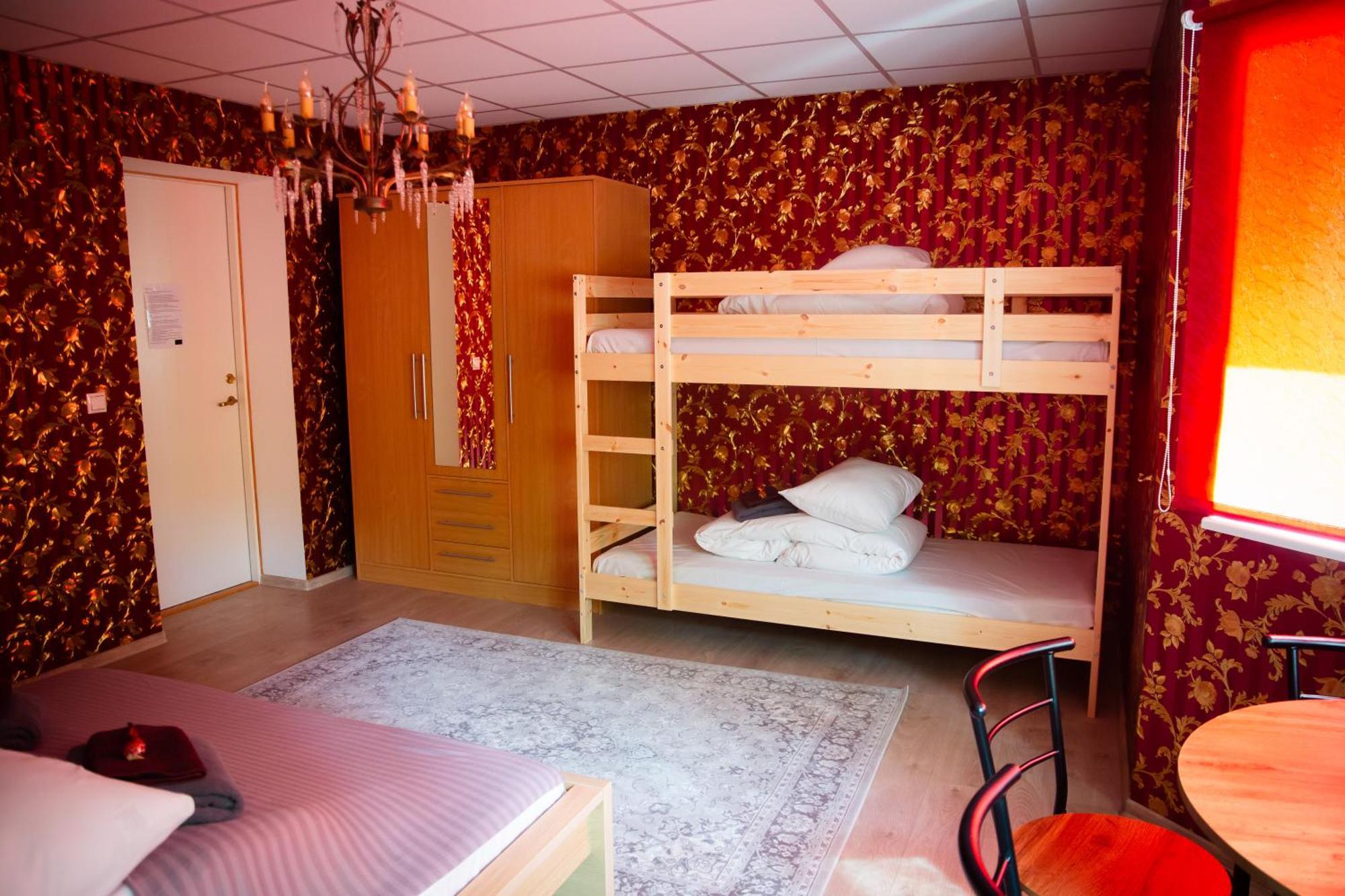 Konrad Family Guesthouse Kuressaare Eksteriør billede